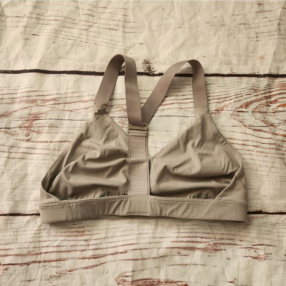Athleta Pyramid Wireless Racerback Bra Size XS‎ - Picture 2 of 4